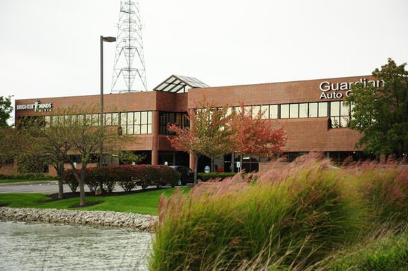 Office & Flex/Warehouse Property - Lease or Sale: 600 Lakeview Plaza Blvd, Worthington, OH 43085